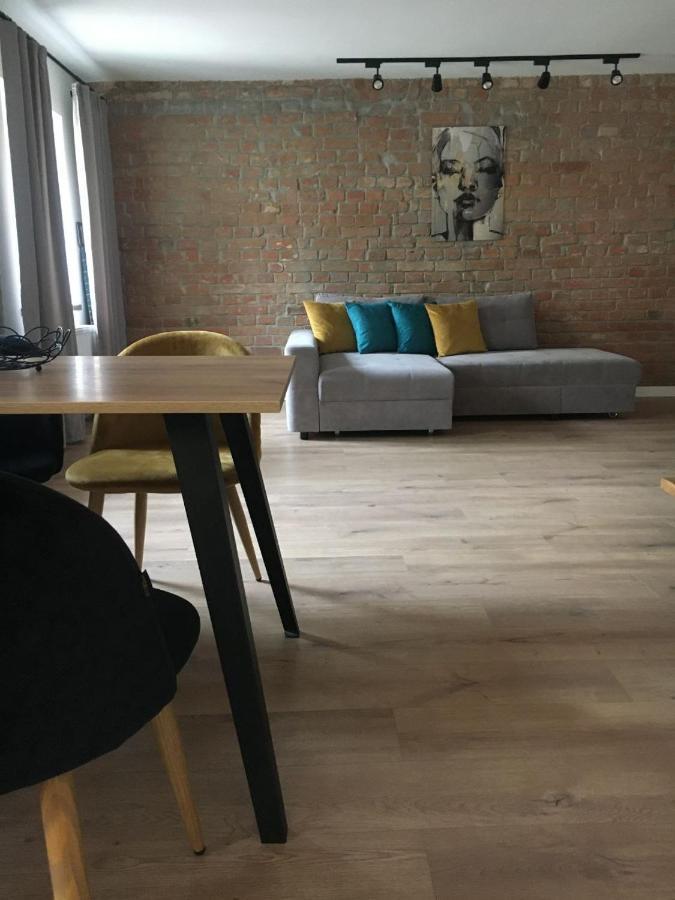 Дворівневі Апартаменти На Площі Ринок Lviv Extérieur photo